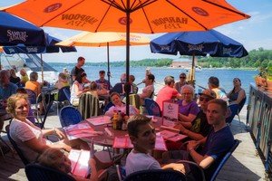 family reunion and retreat planning
